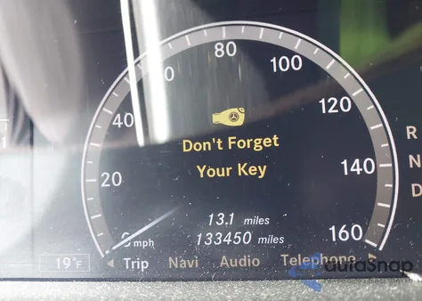 2008 Mercedes-Benz S 550 4Matic z USA, uszkodzony, nr VIN WDDNG86X38A200063